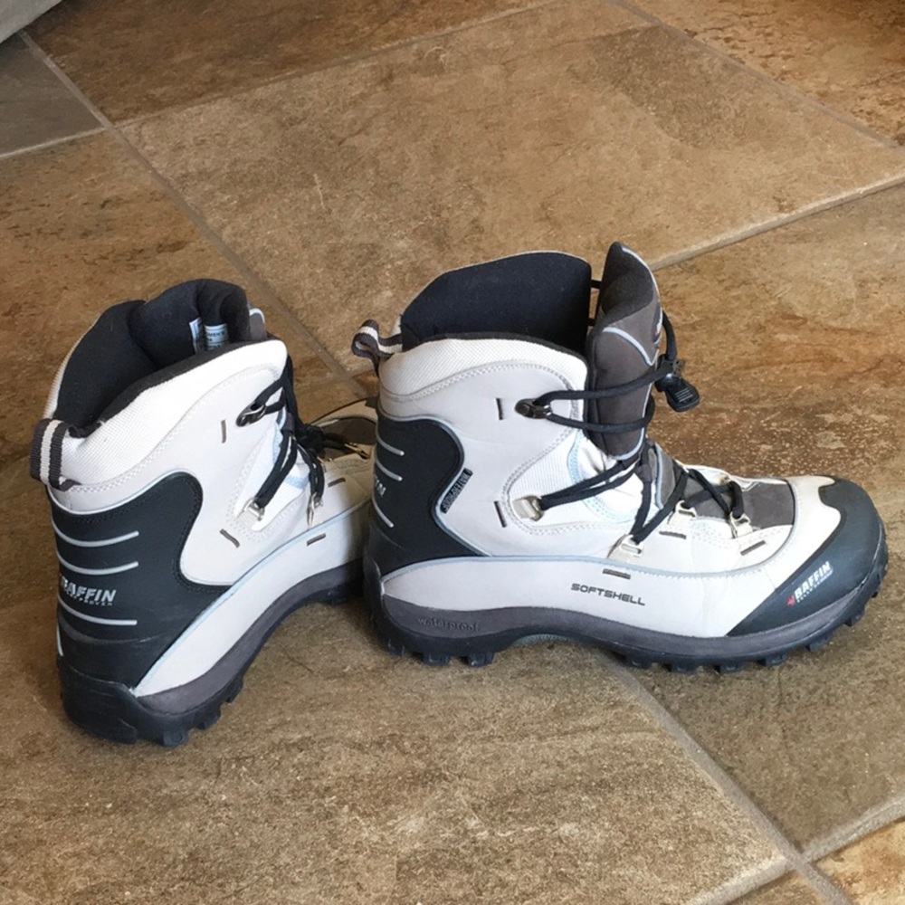 Baffin Polar Proven Waterproof Snow Boot size 9